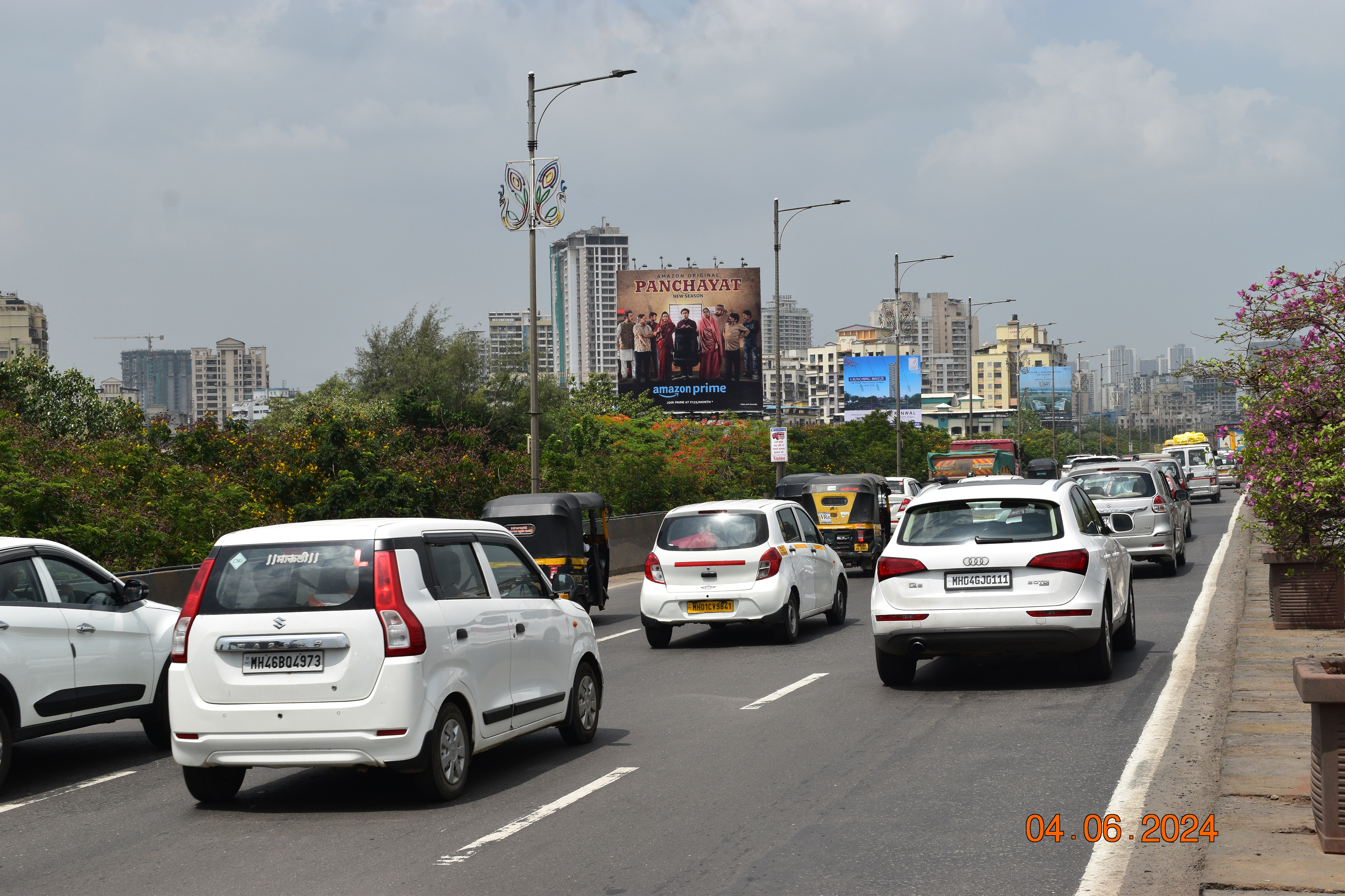 Thane Cadbury Flyover RHS Opp Korum & Viviana Mall hoarding
